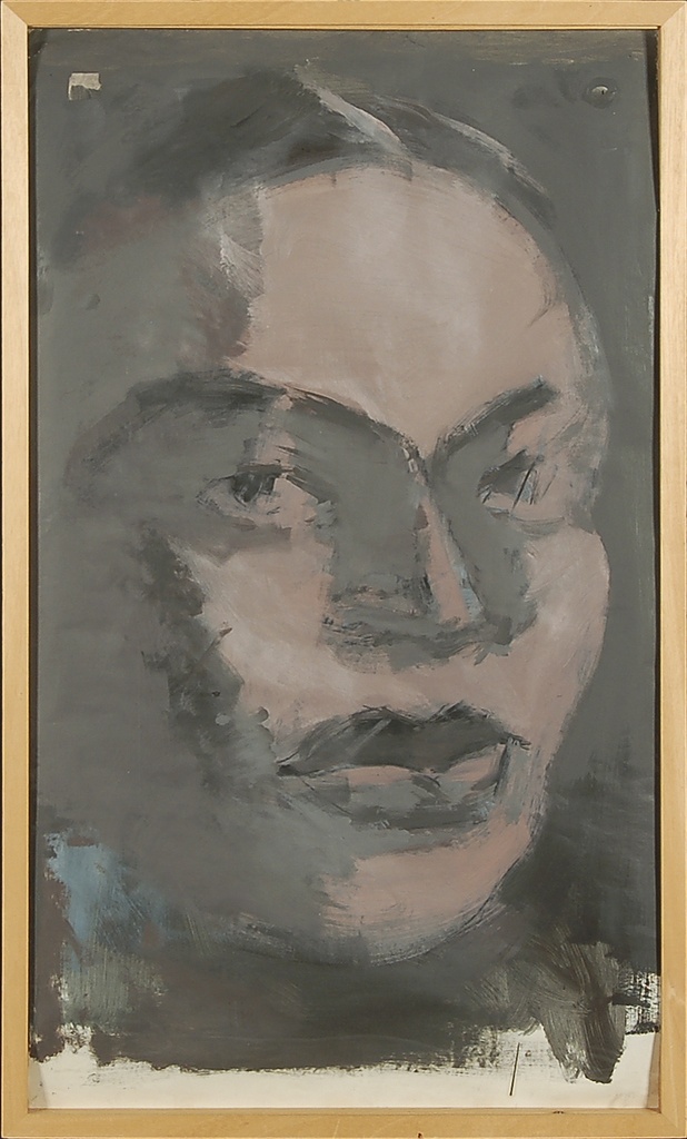 Q.Becca, head-cropped