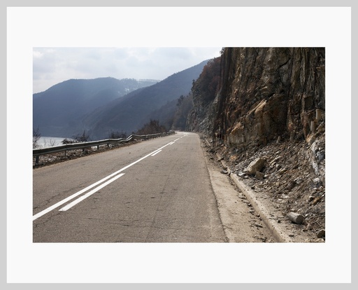 [14200006] The road to my father 6